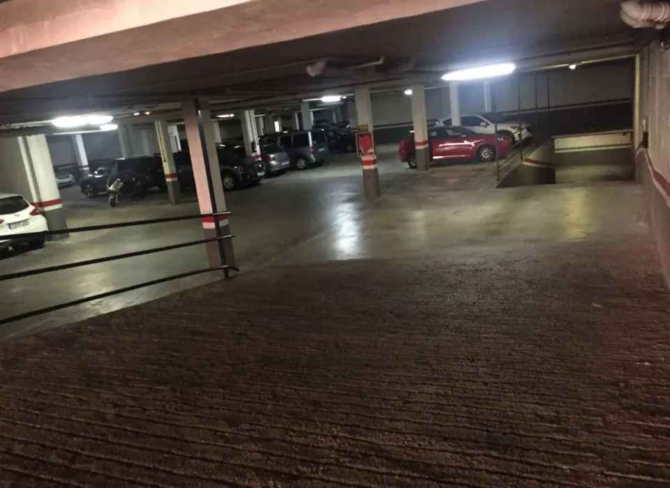 Parking Avenida del Mar Castellón Nido y Espacio